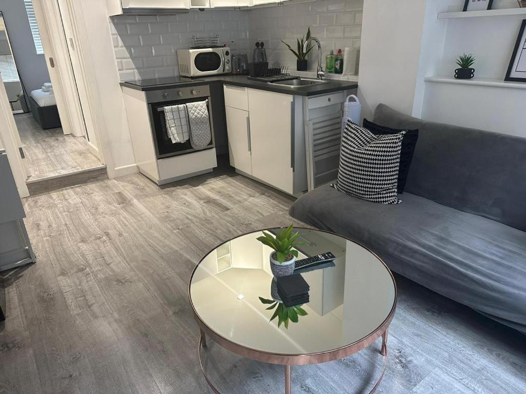 Modern 1 Bed Flat In The Heart Of Hackney Daire Londra Dış mekan fotoğraf